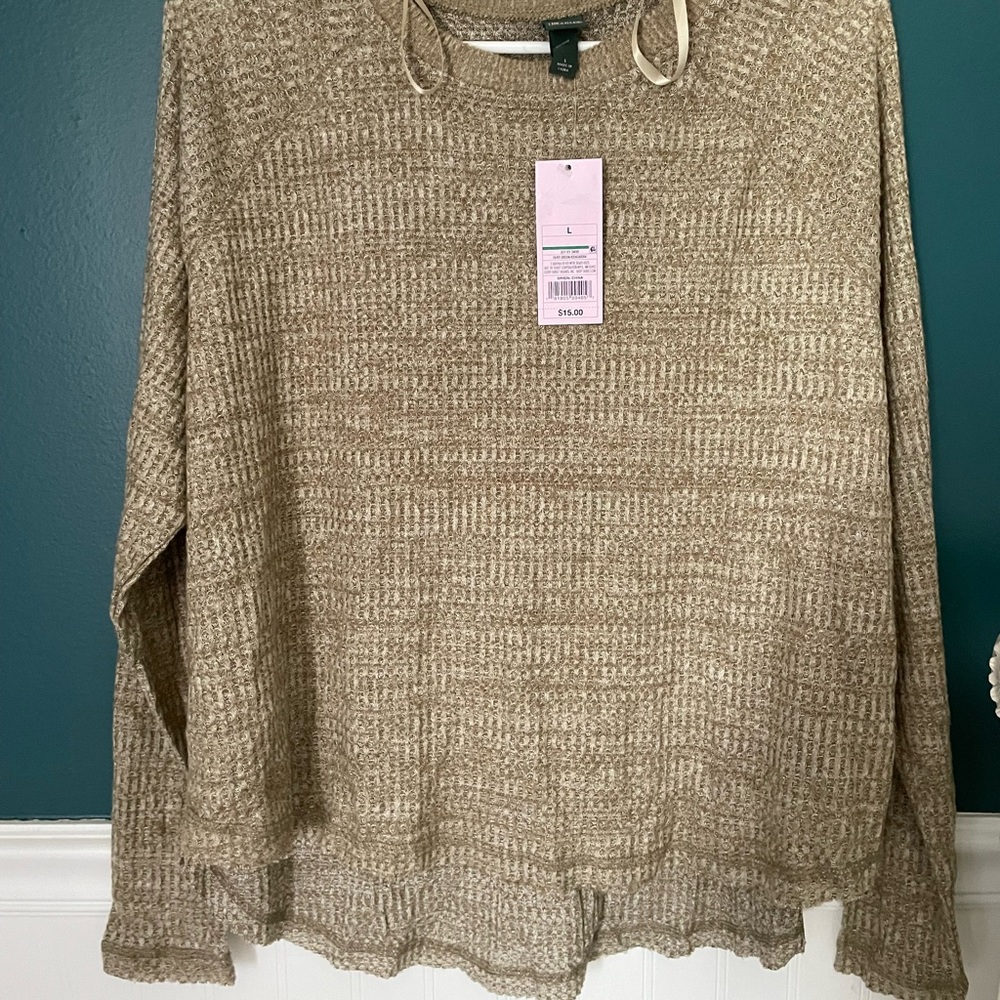 Comfy Target long sleeve! Such a comfy material:) Super cute with leggings!